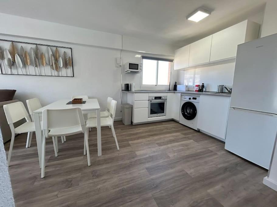 Apartmán Atico C/Vistas, Recep 24H, Piscinas Y Parking Benalmádena Exteriér fotografie